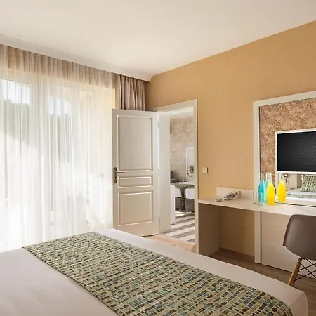 Hotell Marina White Sands